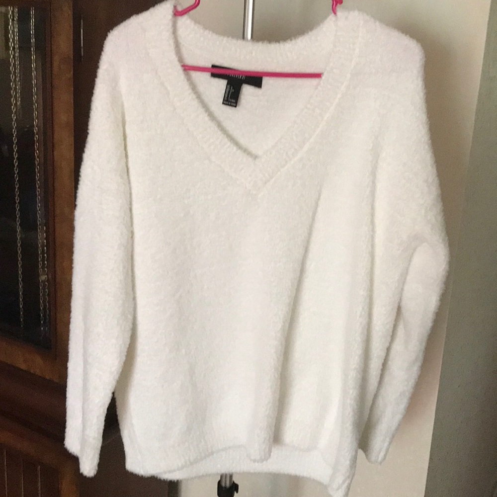 Forever 21 Super Soft White Fleece Sweater